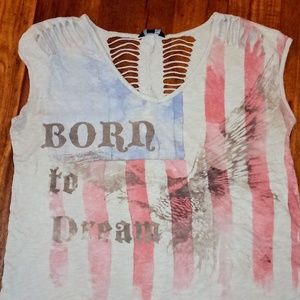 2/$20 "BORN TO DREAM" GRAPHIC DISTRESSED TSHIRT